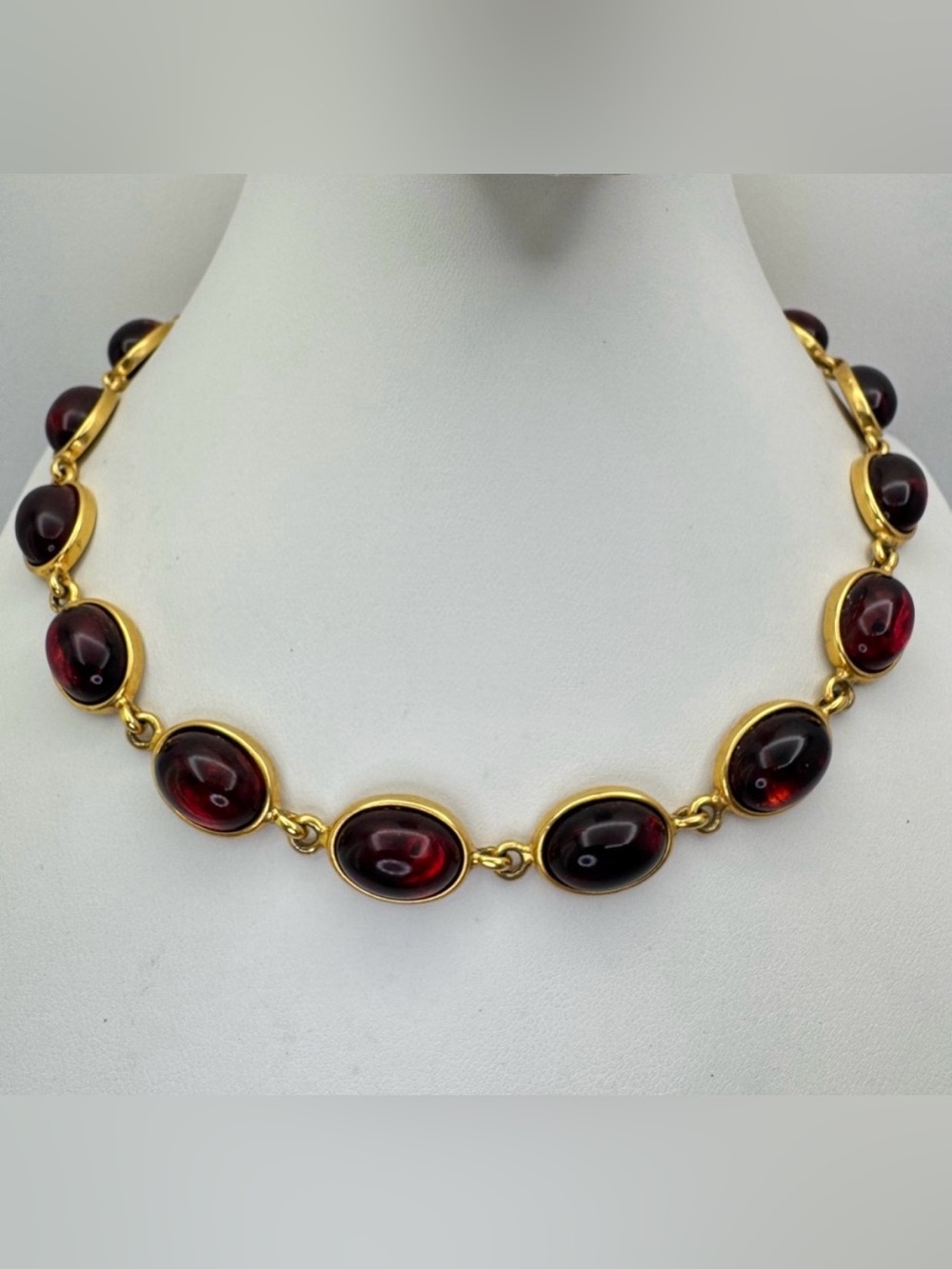 Vintage Gold Tone Faux Tortoiseshell Cabochon Link Statement Necklace